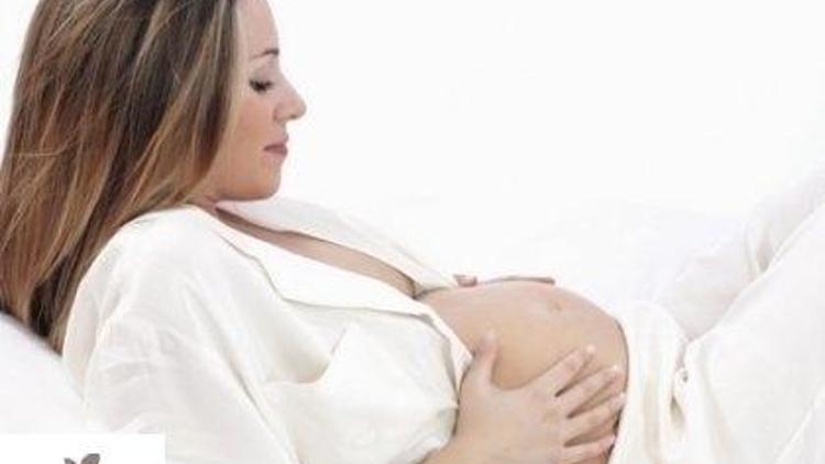 Hamilelerin Duyguları Bebeği Etkiliyor