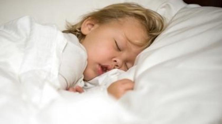 Çocuğunuz Horluyorsa Uyku Testi Şart!