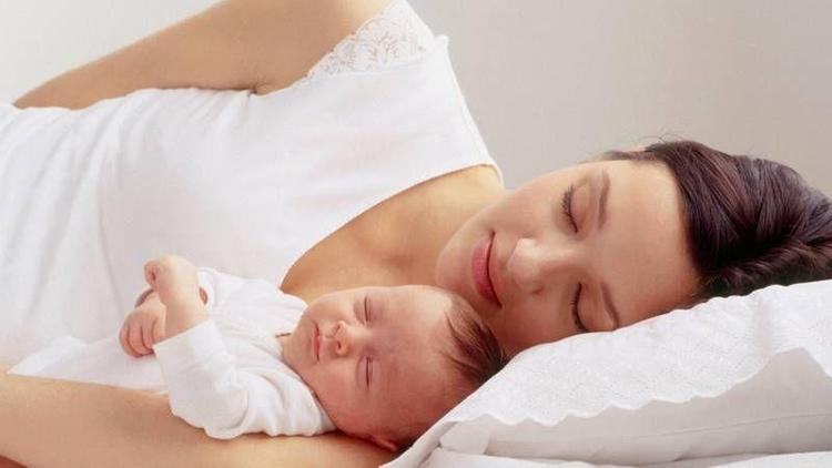 Bebeğinizle birlikte melekler gibi uyumanın yolları