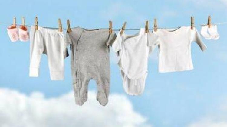 Bebek giysileri ayrı yıkanmalı
