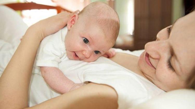 Yeni doğan bebeklerin bakımı nasıl yapılır?