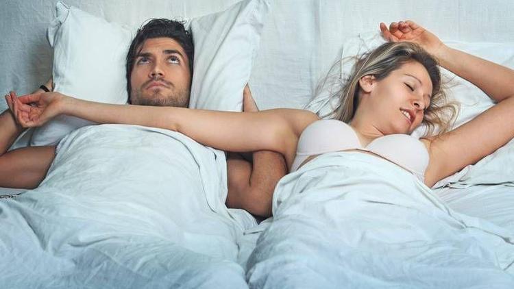 Kadınlar erkeklerden daha uykucu!