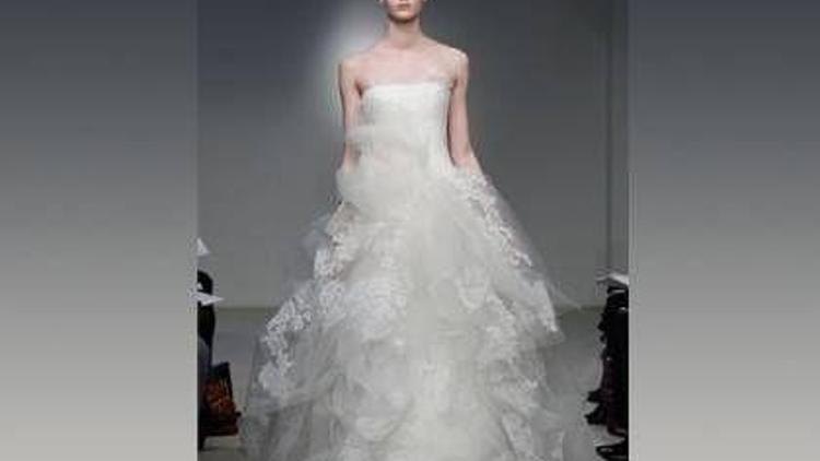 Vera Wang 2012 bahar gelinlikleri