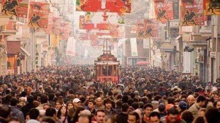 “Bir Antikacı Dükkânı Olarak İstanbul”