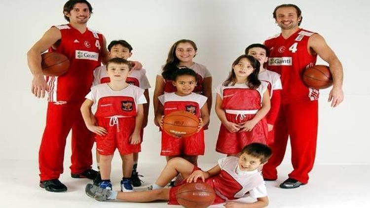 Çocuklar Kerem Tunçeri ile Marmara Forum’da