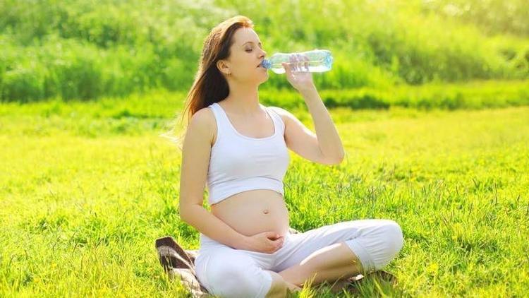 Hamileler sıvı kaybına karşı nelere dikkat etmeli?