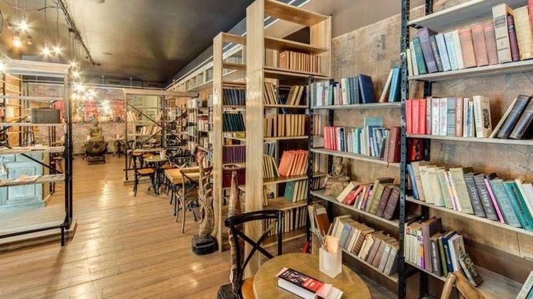 İstanbul'daki muhteşem 10 kitap kafe