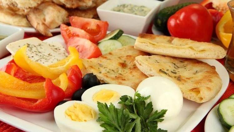 Mide rahatsızlığı yaşayanlar için sahur menüsü