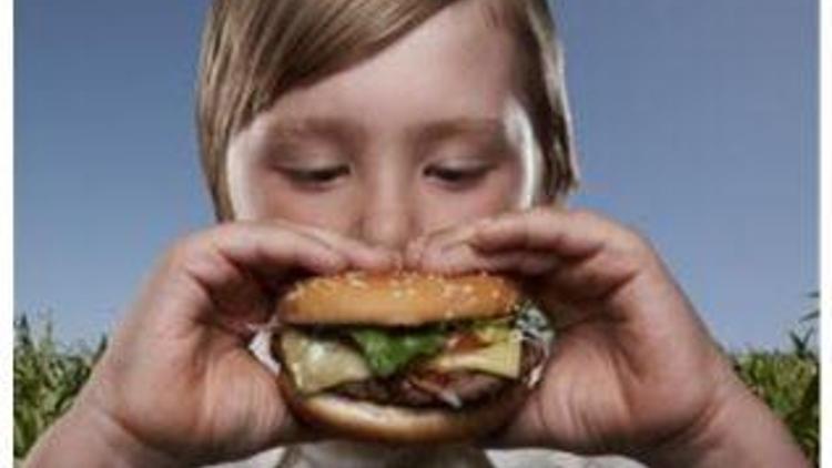 Fast Food'un çocuklara zararları