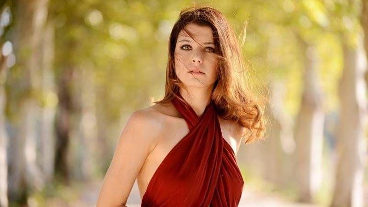 İşte Beren Saat’in gelinliği