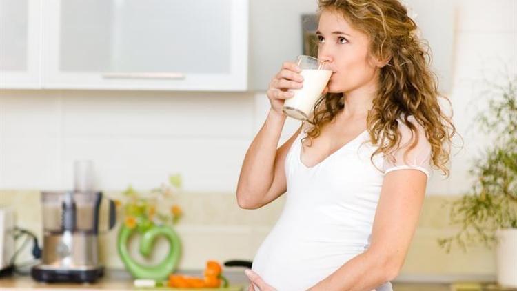 Hamile kadınlar neden süt tüketmeli?