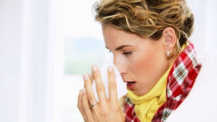 Sürekli tekrarlayan grip sinüziti tetikliyor