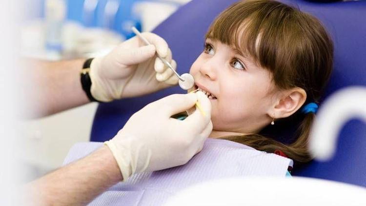 Çocuklar dişçi koltuğundan korkmasın diye...