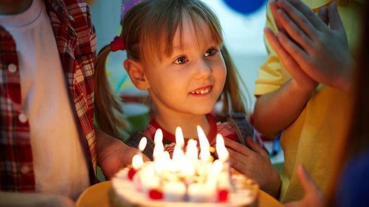 6. yaşa özel doğum günü pastaları