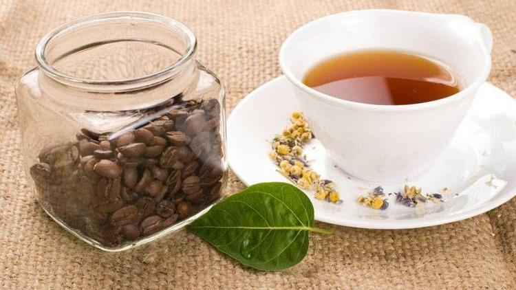 Kahve ve yeşil çay tüketimi insan ömrünü uzatıyor