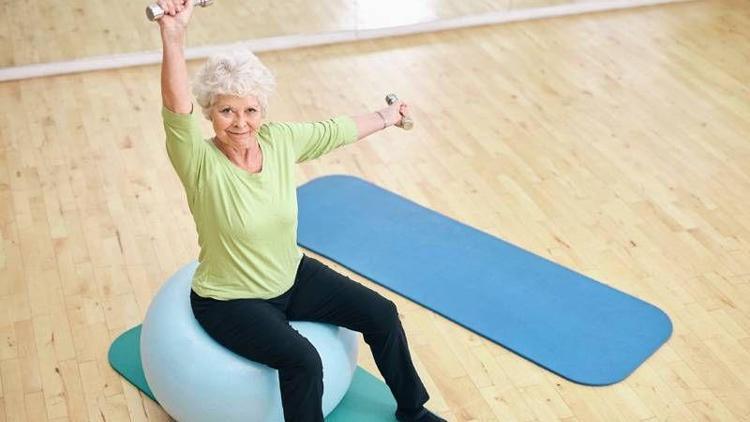 Düzenli egzersiz Parkinson riskini azaltıyor