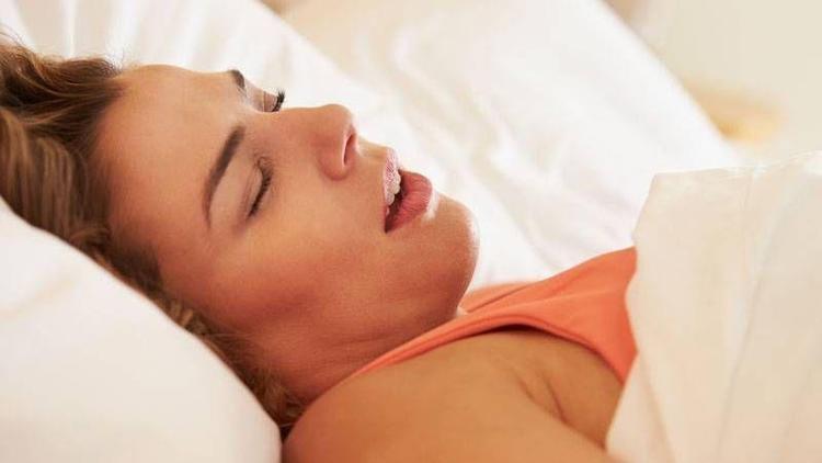 Uyku apnesiyle ilgili doğru bilinen 6 yanlış