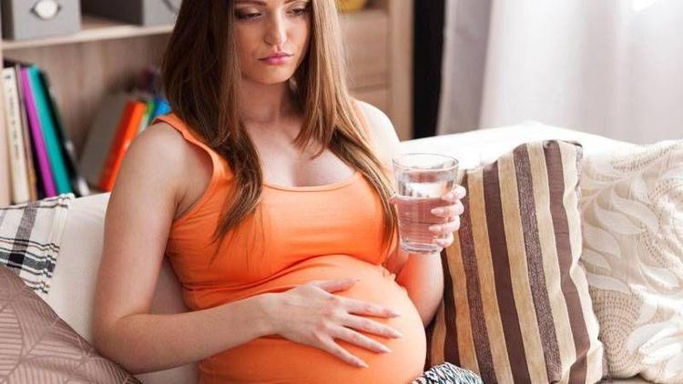 Hamilelikte gaz sancısı ve şişkinlik neden olur?