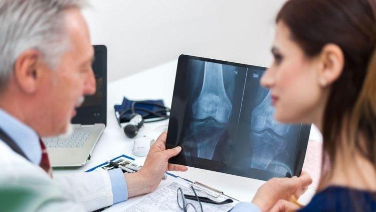 Osteoporoz (kemik erimesi) nedir? Belirtileri ve tedavisi