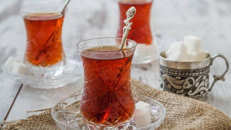 Türkiye çay demleme birincisinden çay demleme önerisi
