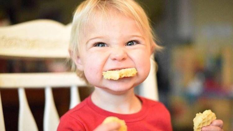 Çocuklar için 8 sağlıklı atıştırmalık tarifi