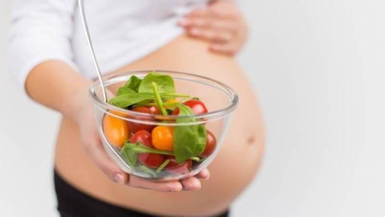 Yaz hamilelerine beslenme önerileri