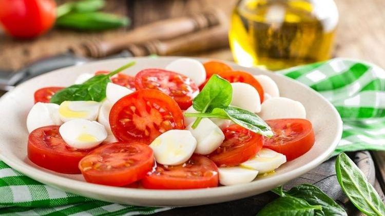 Uygulaması en kolay ve en sağlıklısı Akdeniz diyeti