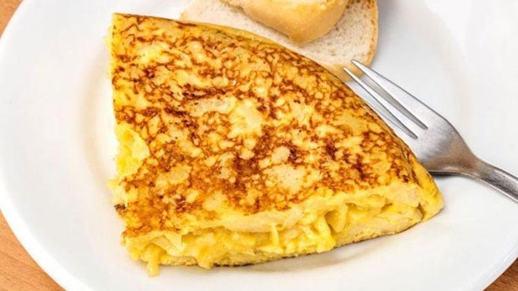 Patatesli ve peynirli bebek omleti tarifi