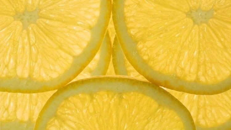 Limonun etkisi ile gripten kurtulmanın yöntemleri