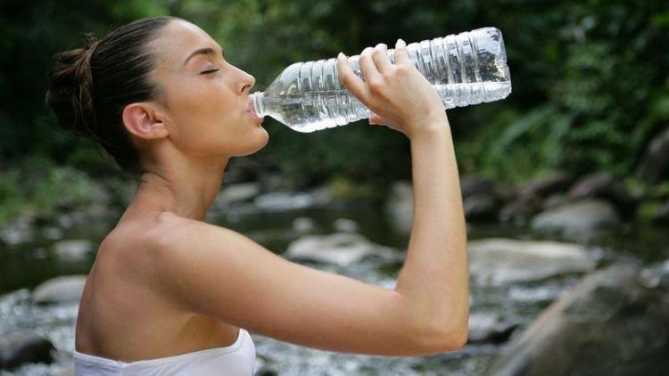 Sıcak su içmenin 10 faydası