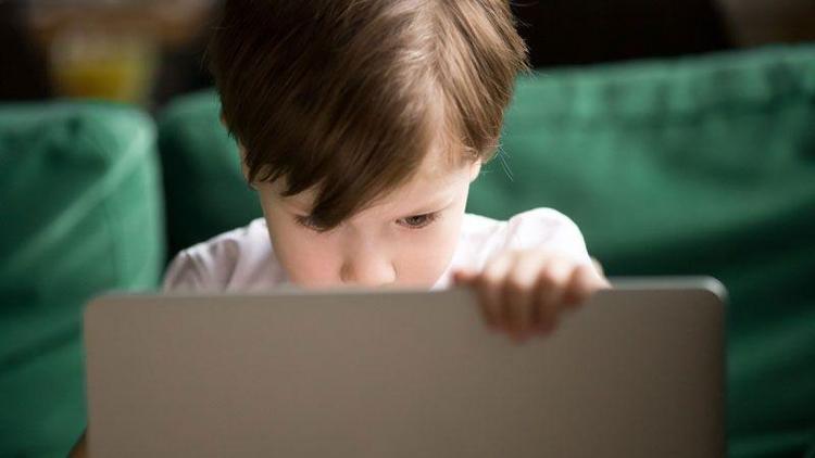 Çocukları sosyal medyanın tehlikelerinden nasıl korumalısınız?