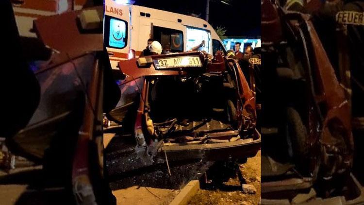 Ispartada feci kaza: 1 ölü, 3 yaralı