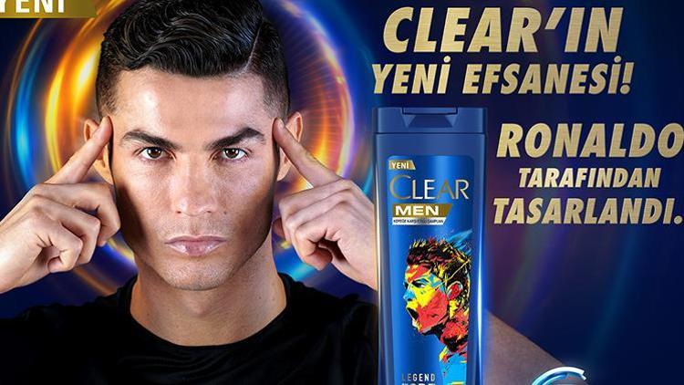 Ünlü futbolcu Cristiano Ronaldo saç stiliyle de efsane