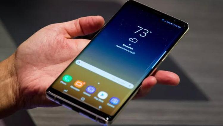 Samsungtan koronavirüse karşı özel telefon kılıfı