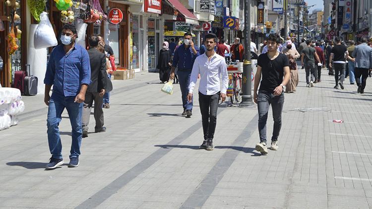 Ağrıda maske takmak zorunlu hale getirildi