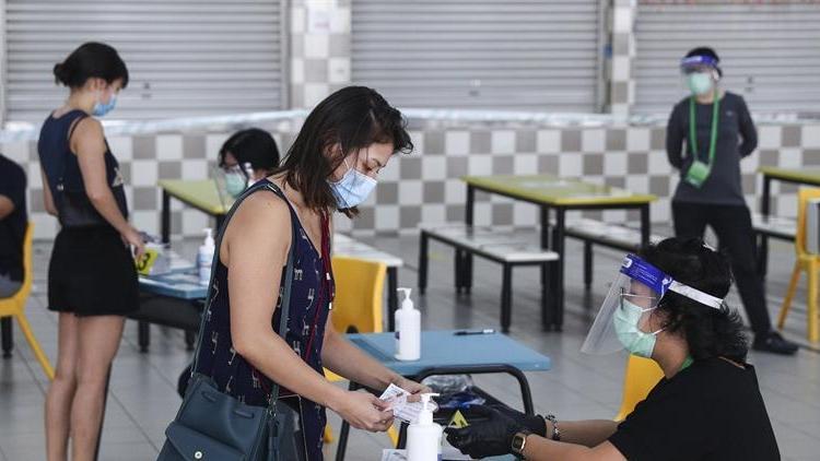 Singapurda genel seçimler Covid-19 gölgesinde yapılıyor
