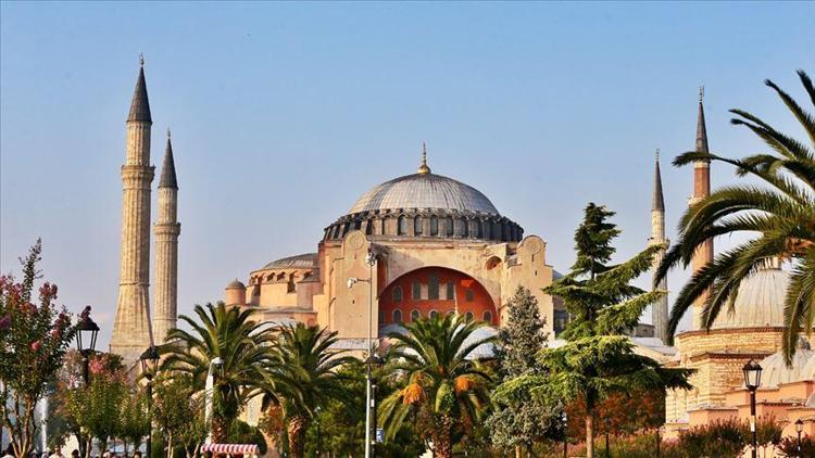 Necip Fazıl Kısakürek’in Ayasofya sözleri gündemde İşte Necip Fazıl Kısakürek’in Ayasofya sözleri