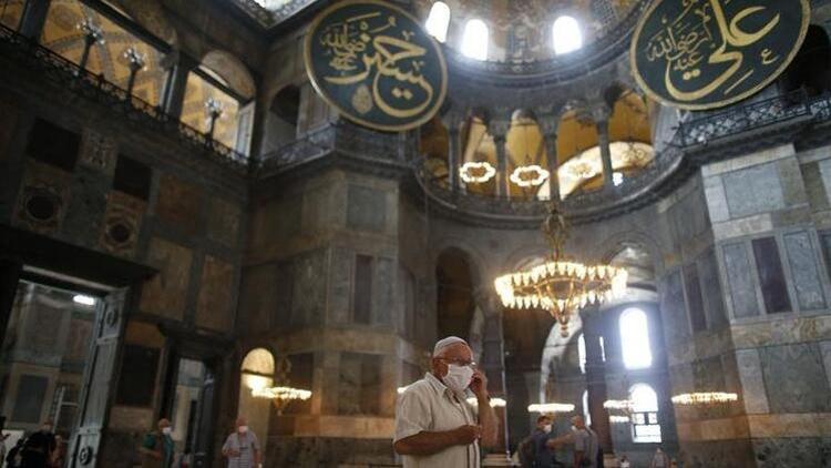 İrandan Ayasofya için ilk yorum geldi