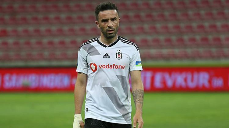 Son Dakika | Beşiktaşta Gökhan Gönülden yeni sözleşme açıklaması