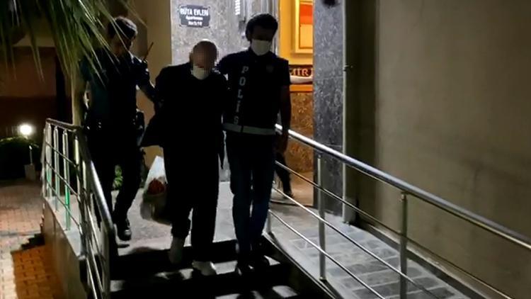 İzmirde FETÖ operasyonu: 25 gözaltı