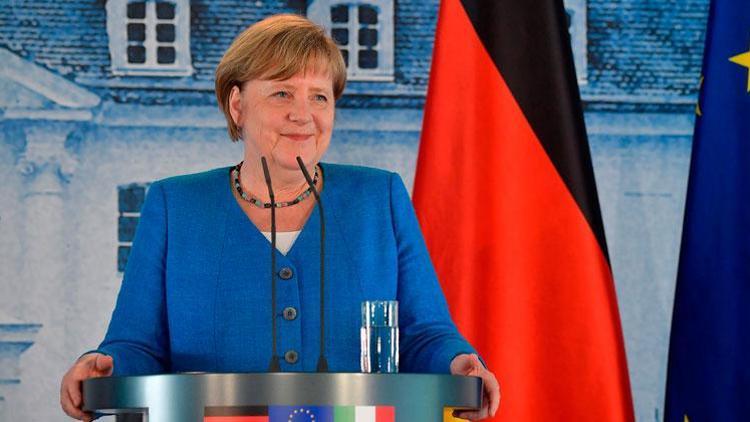Merkel’den AB’ye kurtarma paketinde uzlaşı çağrısı