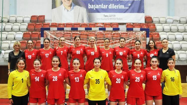 İzmir BŞB Kadın Hentbol Takımına altyapıdan 2 takviye