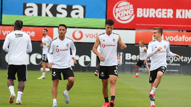Beşiktaşta Fenerbahçe maçı hazırlıkları sürüyor