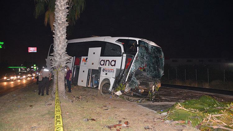 Adanada feci kaza 8 yaralı