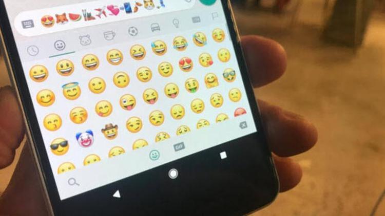 Android 11 ile birlikte 117 yeni emoji geliyor