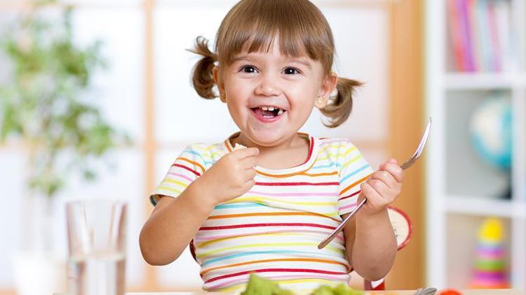 Sebze ve meyve tüketimi çocukları enfeksiyonlara karşı korur