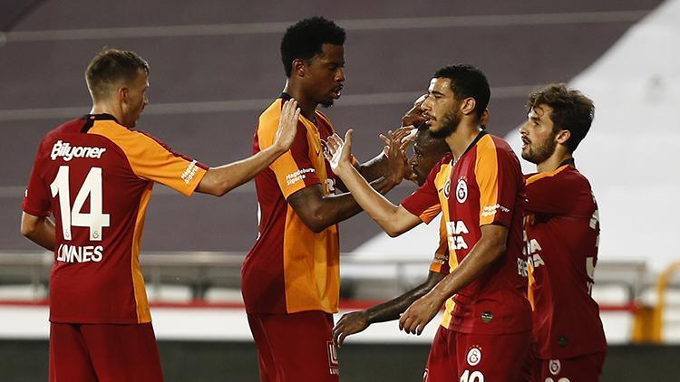 Son Dakika | Galatasarayda Ryan Donktan yeni sözleşme açıklaması