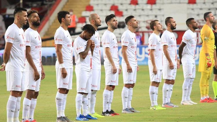 Antalyaspor yönetiminden futbolculara ödül