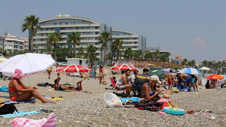 Turizmin başkenti Antalyada bayram hareketliliği başladı