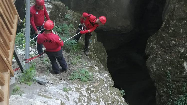 Kanyonda cüzdan kurtarma operasyonu